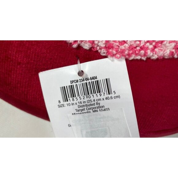 XO 16" Plush Throw Pillow - Picture 9 of 10